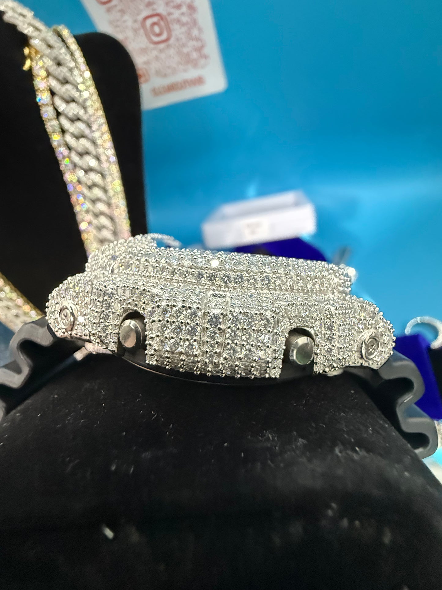 CUSTOM MOISSANITE GSHOCK DW6900